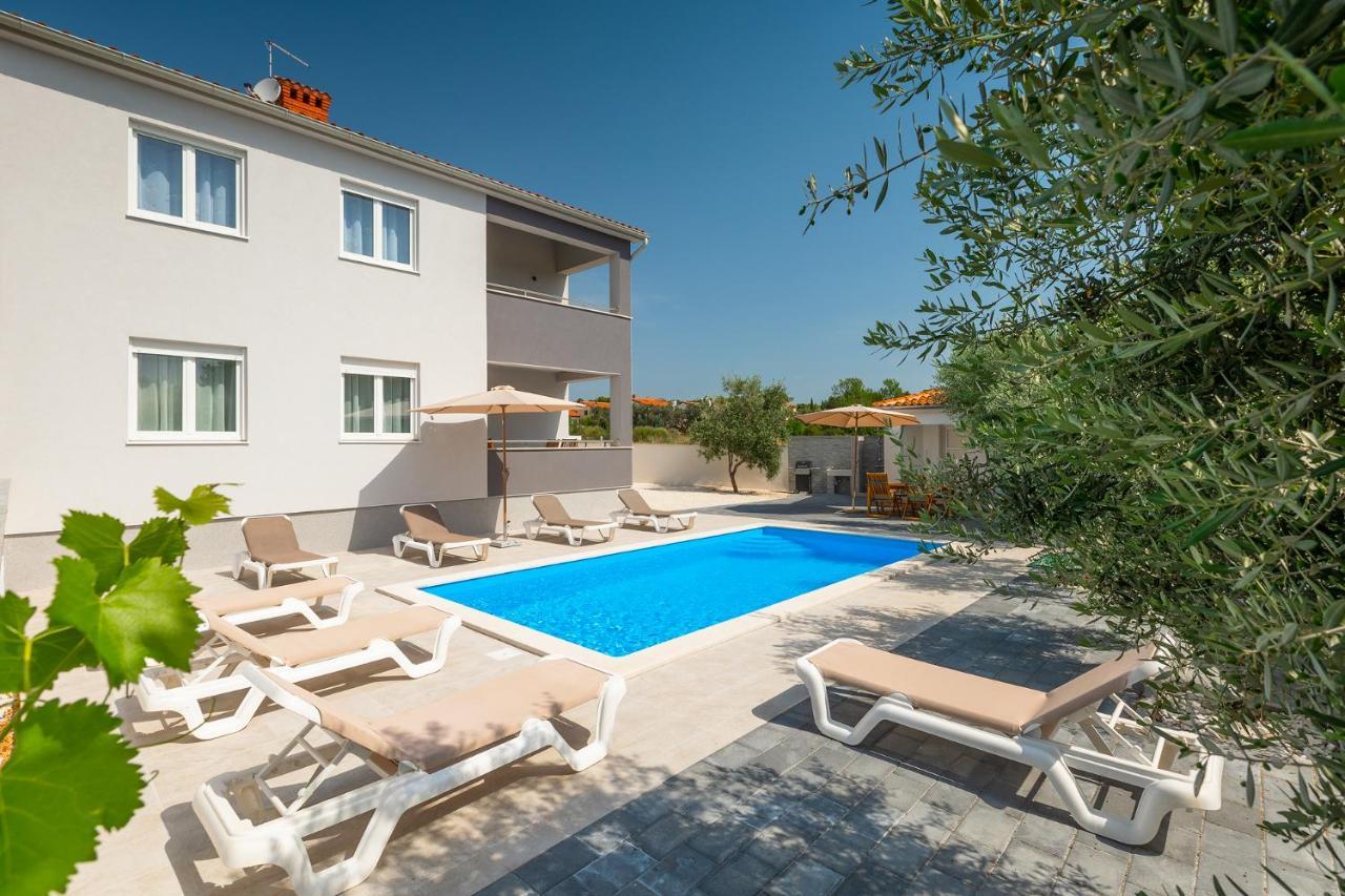 Apartments Medulin 2217 Exterior foto