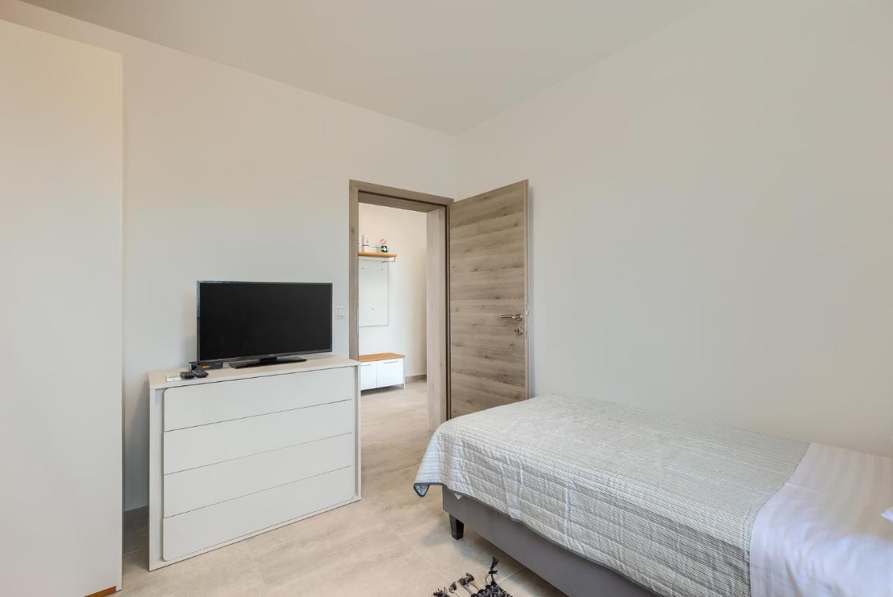 Apartments Medulin 2217 Exterior foto